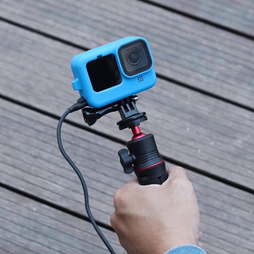 Porta Lateral para GoPro Hero 13 / 12 / 11 / 10 / 9 Black com Design de Abertura