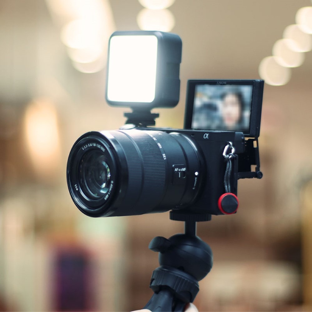 Adaptador Encaixe Tipo Sapata para Câmeras Sony A6600 - Ulanzi UUrig
