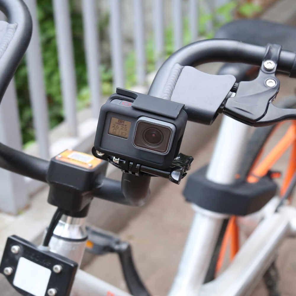 Suporte Articulado de Barras Guidão Bike Para GoPro e Câmeras Similares Suporte Articulado de Barras Guidão Bike Para GoPro e Câmeras Similares