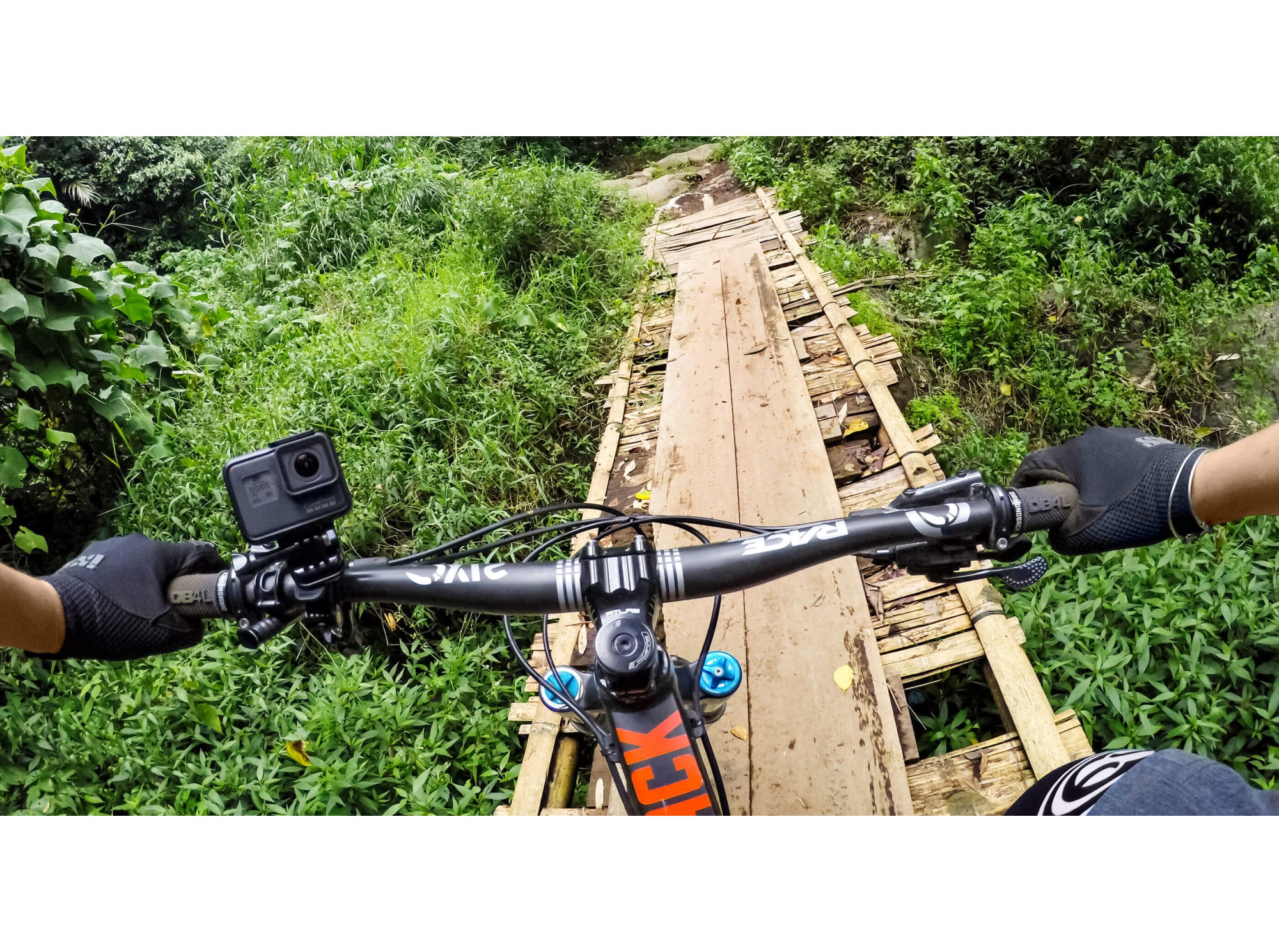 Suporte Guidão Bike Gopro 360° Handlebar Seatpost - AGTSM-001