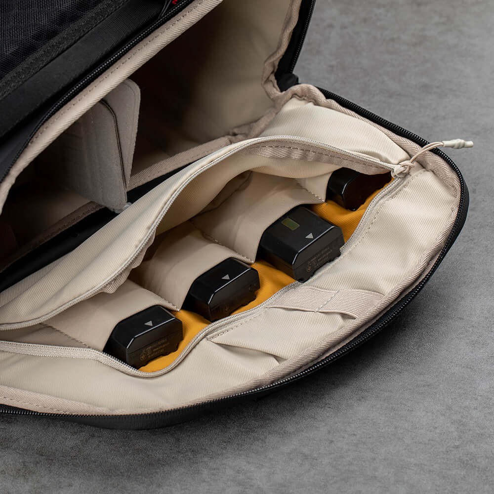Mochila para Câmeras e Drones - Pgytech OneGo Air 20L (Cor Preta)