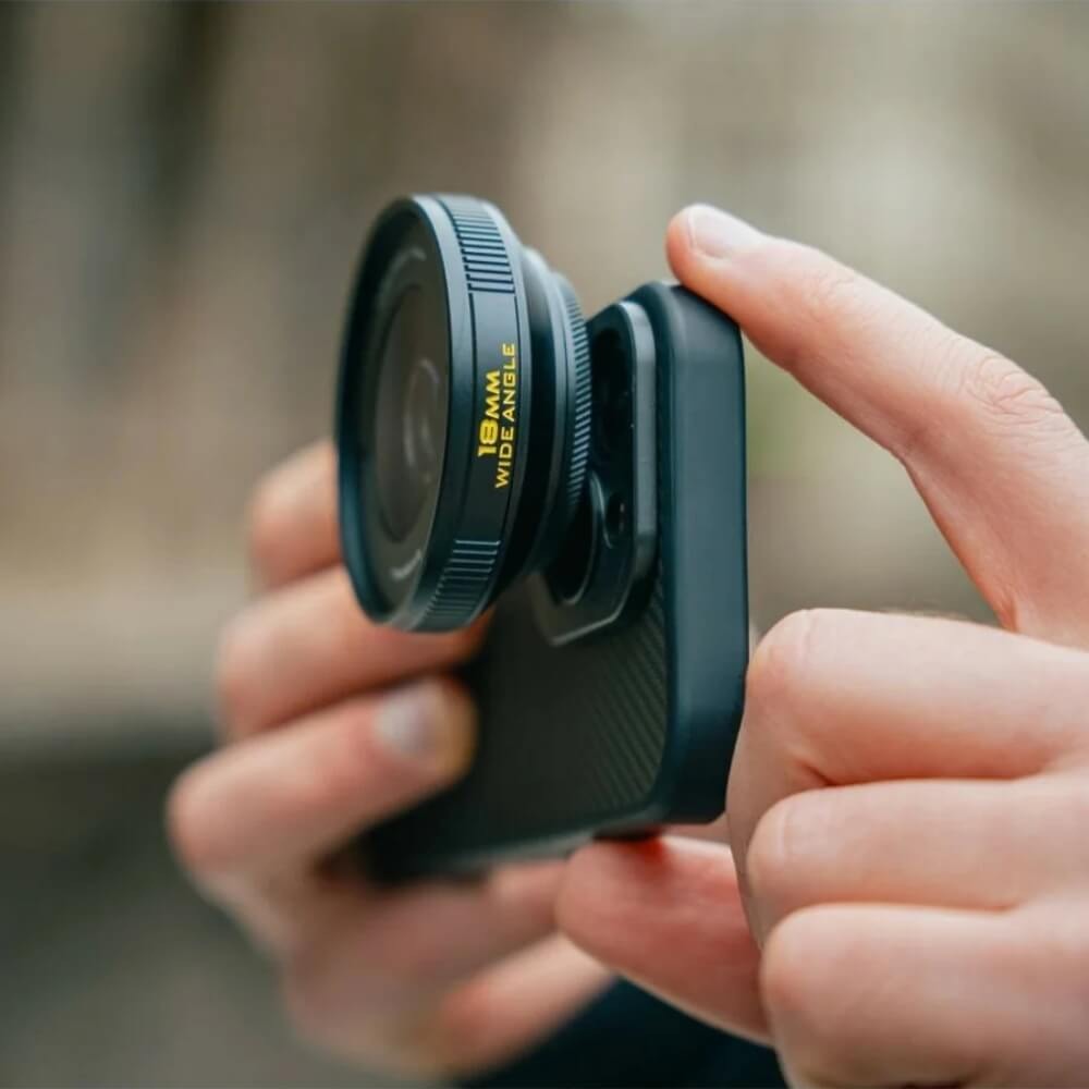 Lente Grande Angular Wide com Encaixe 17mm para Celular - Freewell