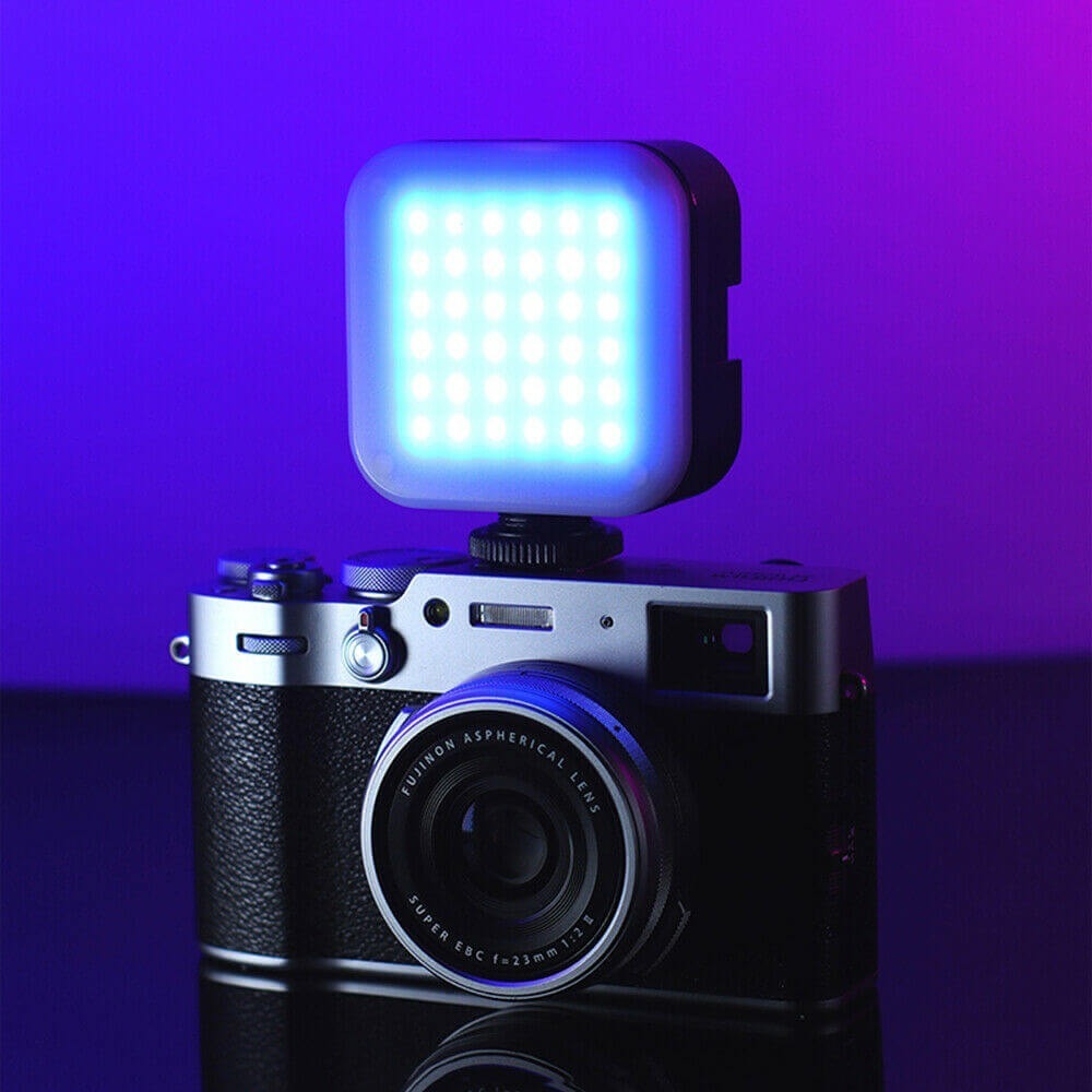 Iluminador de Led para Câmeras Profissionais / Celulares - Ulanzi U-Bright