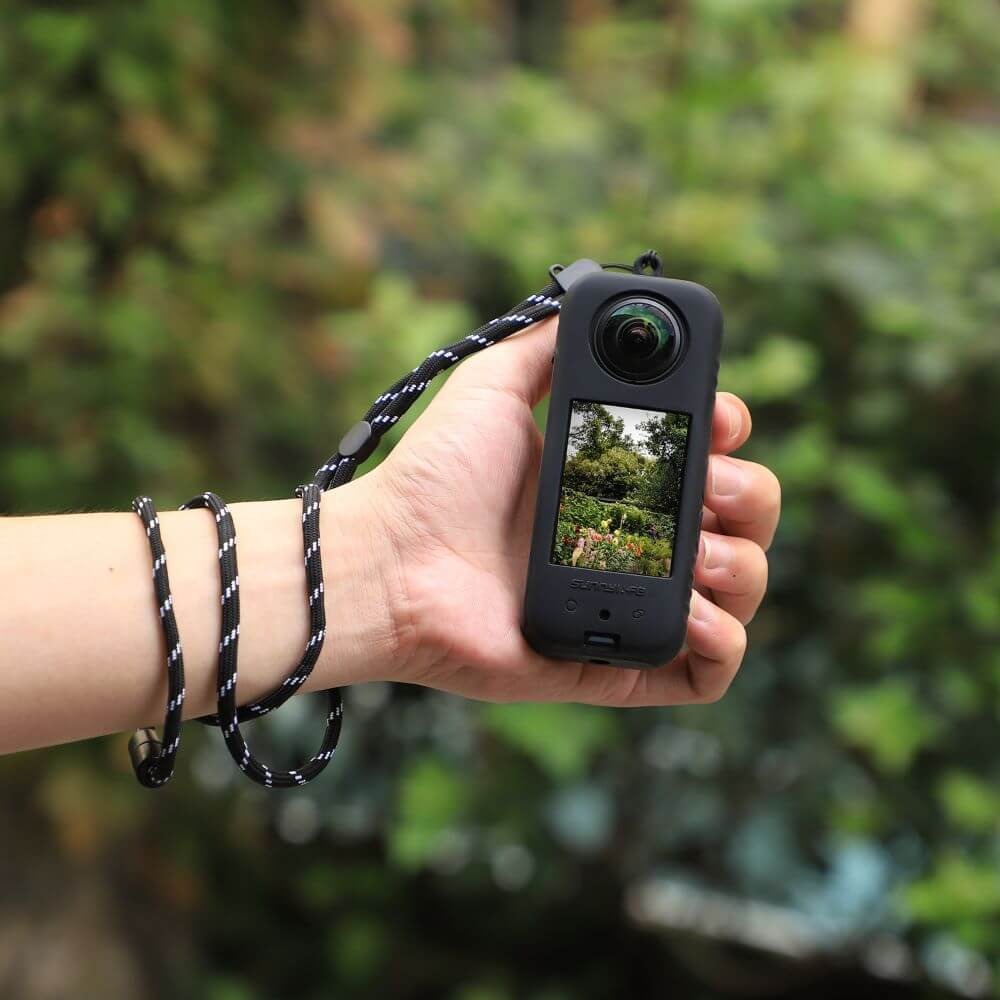 Capa de Silicone com Cordão para Câmera Insta360 X3 - Sunnylife