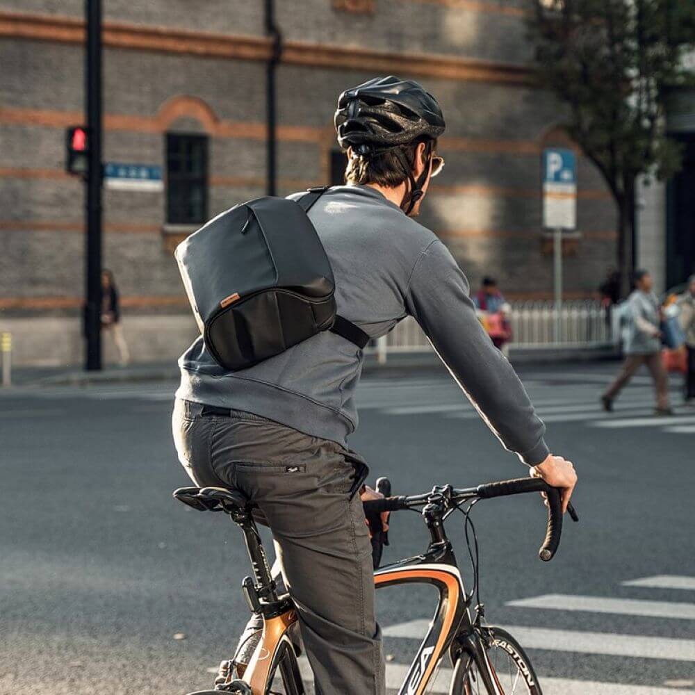 Bolsa de Ombro 10L - Pgytech OneGo Cor Preta (Obsidian Black)