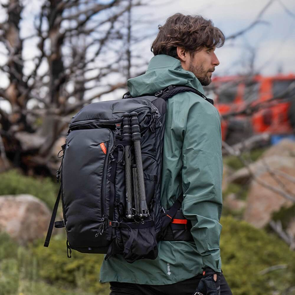 Mochila OnePro Flex 30L Space Black para Câmeras e Drones - Pgytech
