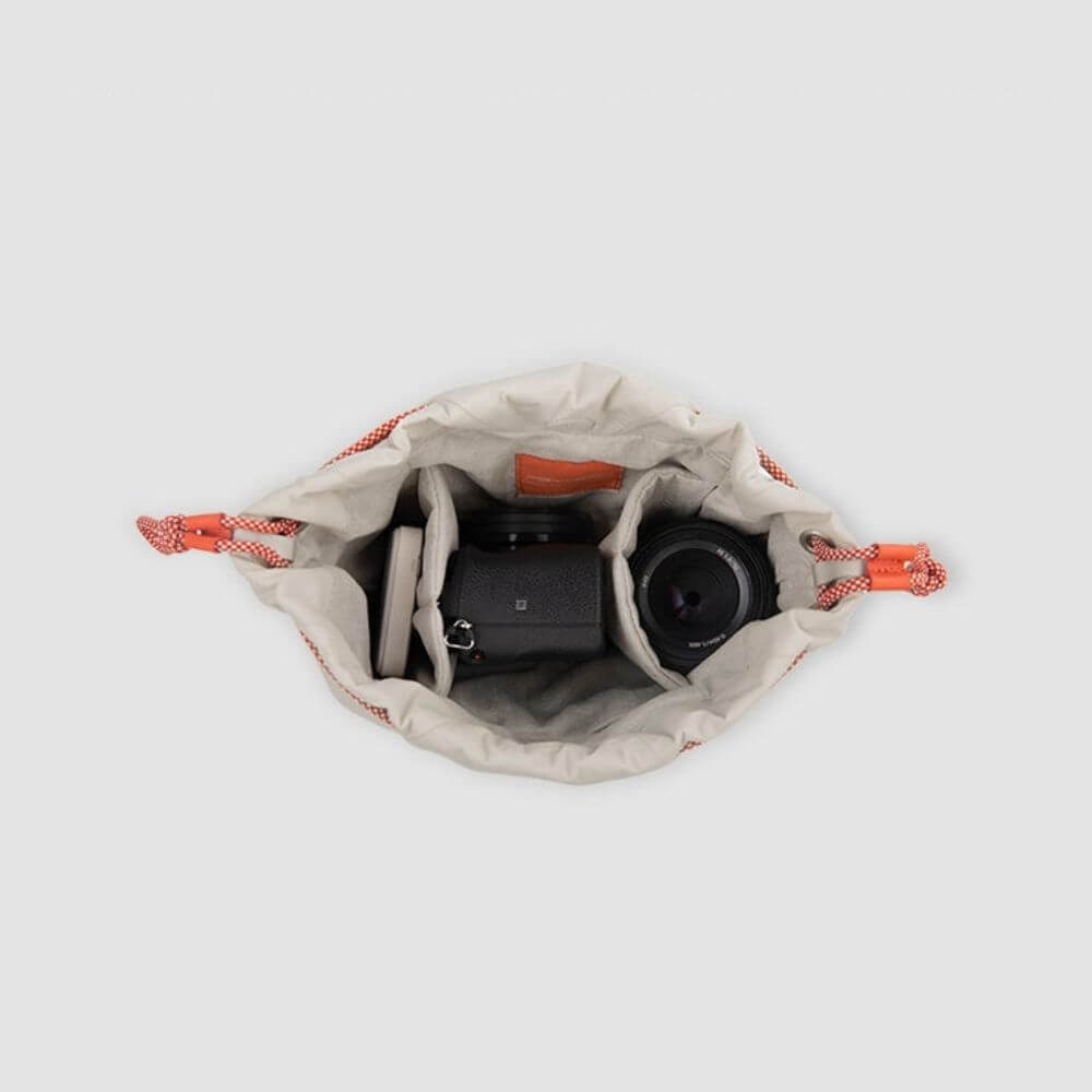 Bolsa de Ombro com Cordão OneGo - Pgytech Cor Marfim (Ivory)