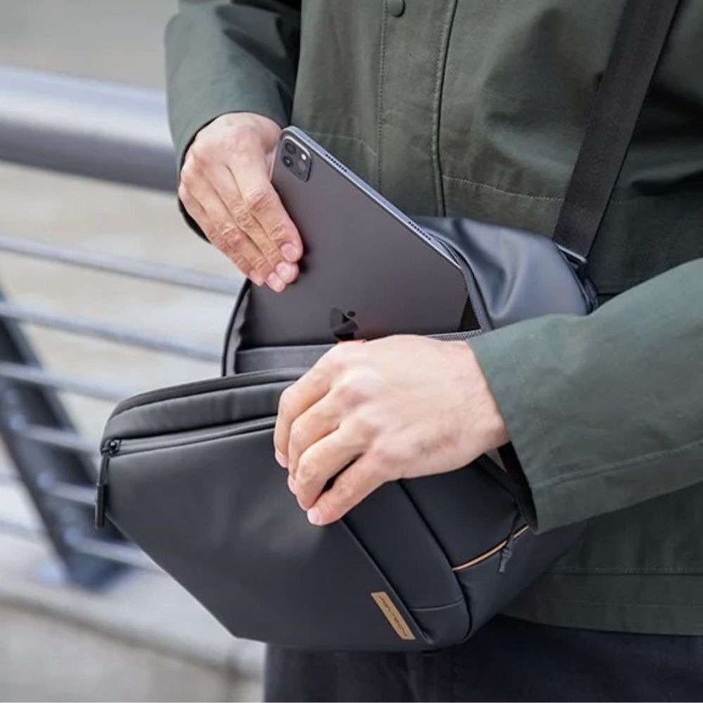 Bolsa de Ombro 6L - Pgytech OneGo V2 Cor Preta (Obsidian Black)