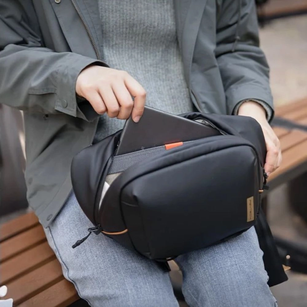 Bolsa de Ombro 4L - Pgytech OneGo Solo V2 Cor Preta (Obsidian Black)