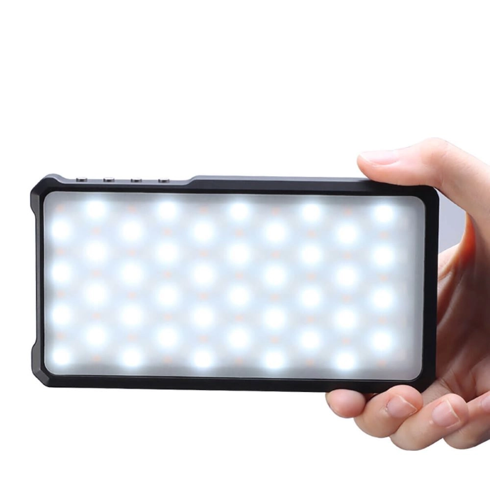 Iluminador de Led RGB para Câmeras / Celulares - Vijim VL-3